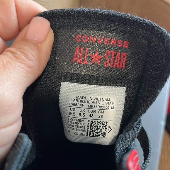 Men’s Converse All Star “ Seek Peace”  HighTop Sneakers…Size 9.5 - Picture 8 of 10